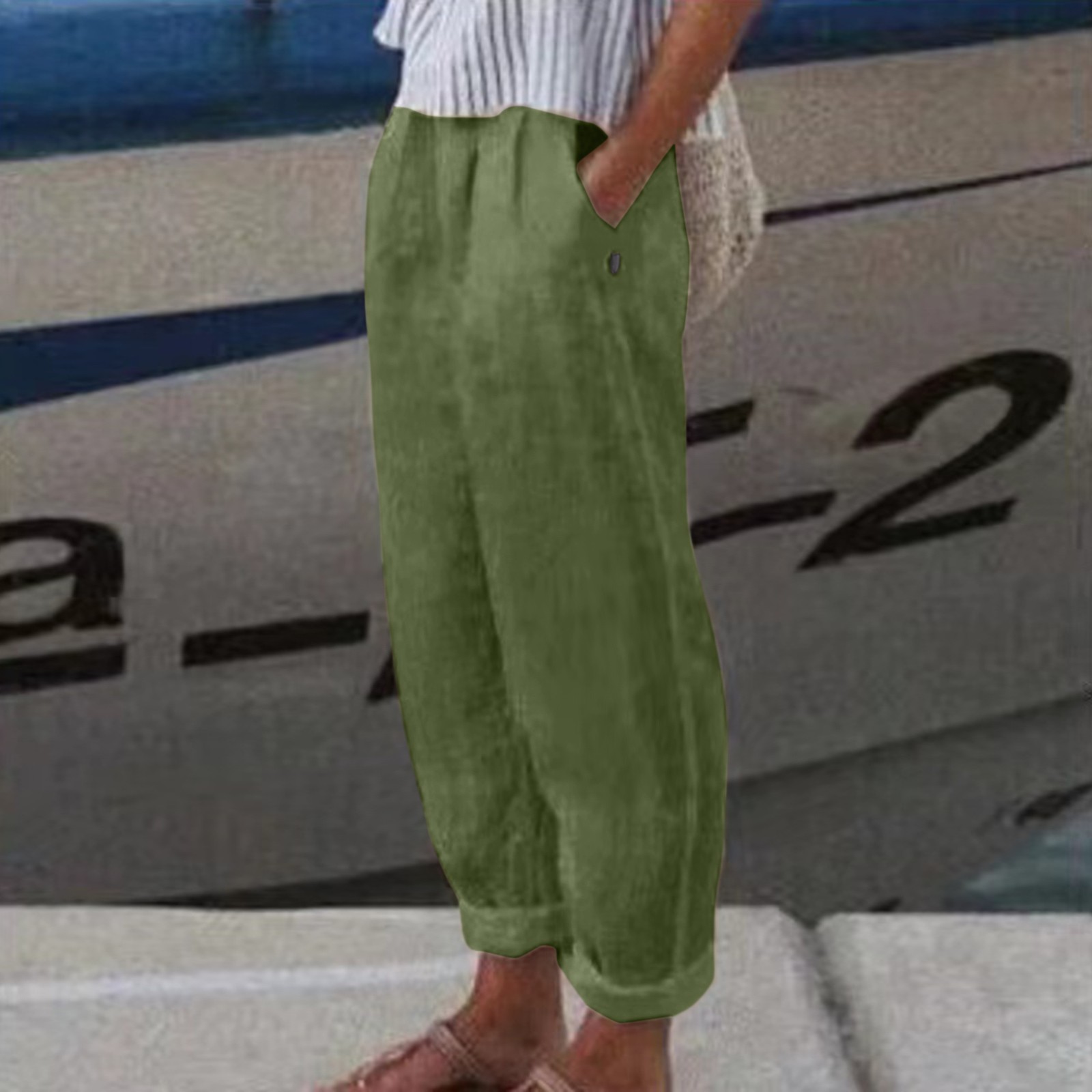 thumbnail image 2 of Pantalones anchos de cintura alta para mujer: pantalones elásticos con cordón, poliéster, estampado, bolsillos laterales, corte deportivo informal., 2 of 6